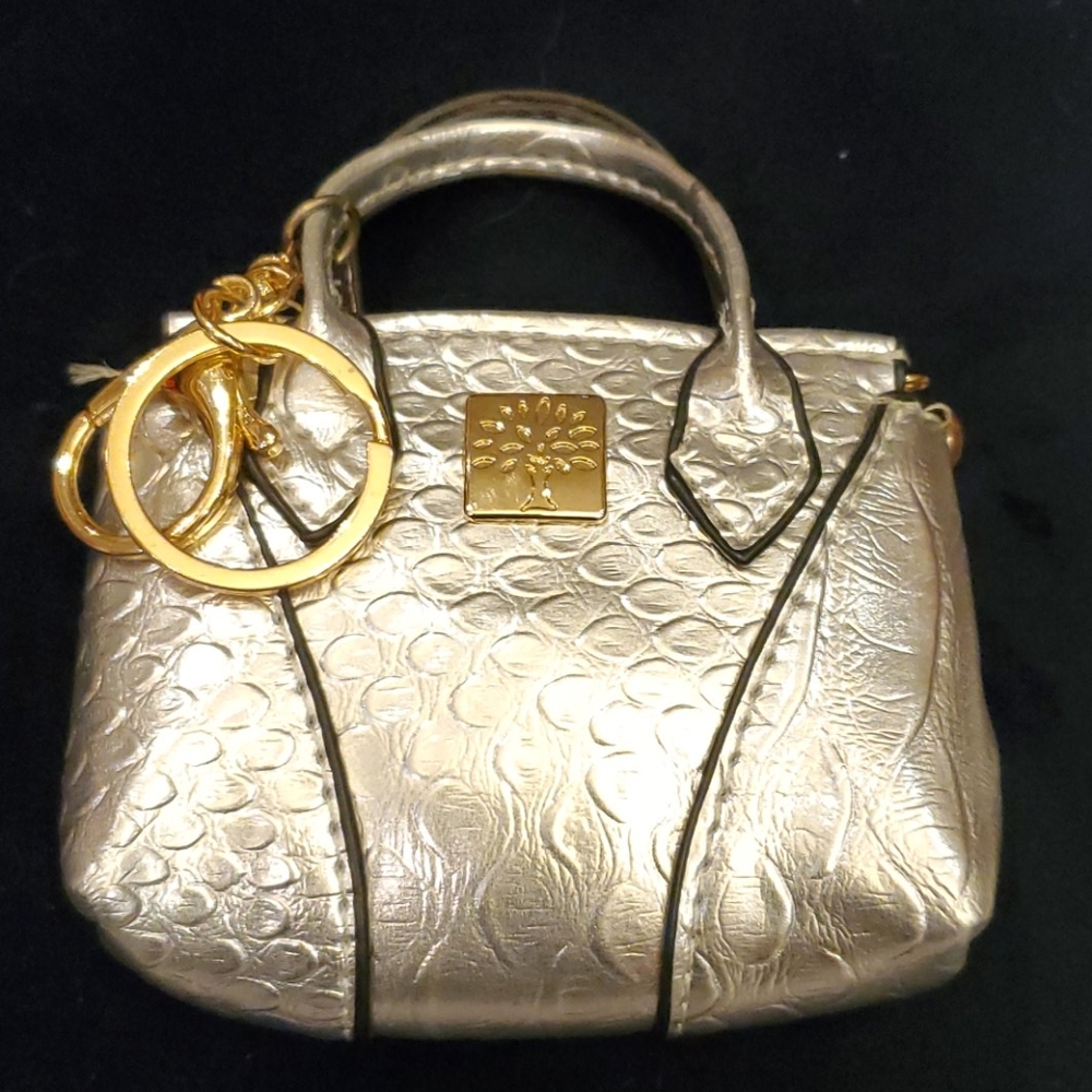 Adorable silver small purse key chain